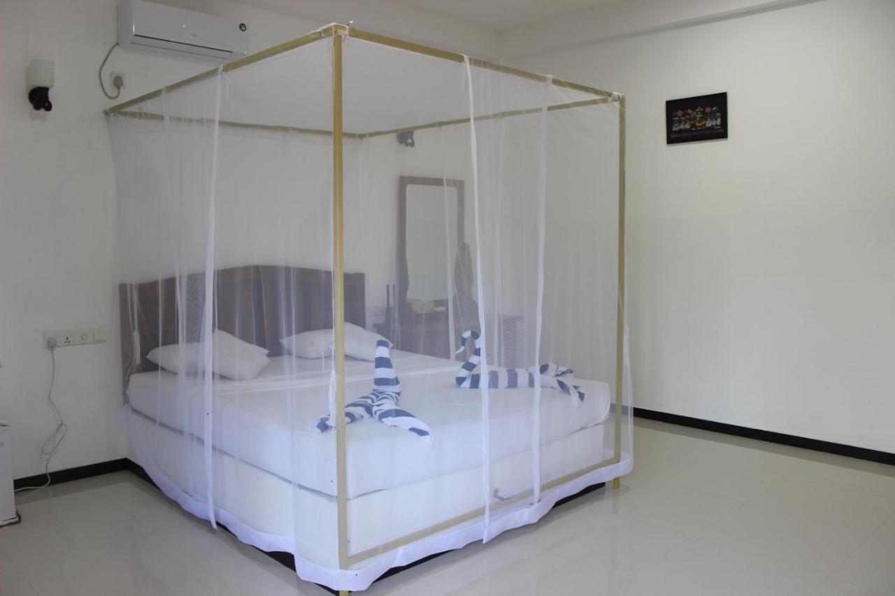 White Lion Paradise Dikwella Batigama Exterior foto
